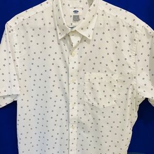 Button shirt with dots